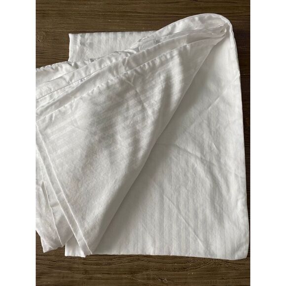 Fieldcrest Dolby Striped Double Stitched Detail Bed Pillowcase Set - Picture 2 of 7